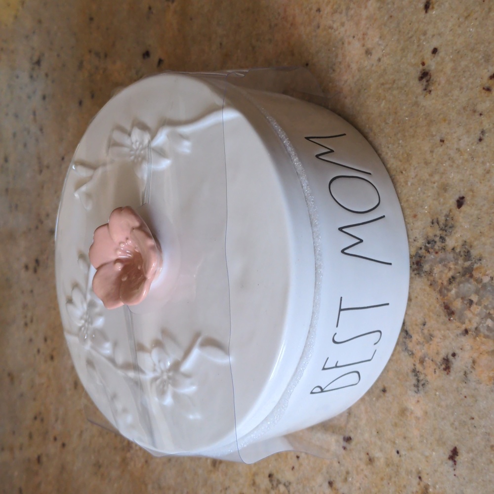 BRAND NEW Rae Dunn Best mom Jewelry Bin